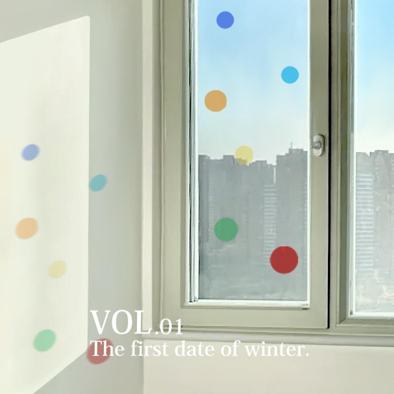 多巴胺彩色波点窗户贴纸背胶贴橱窗装饰场景布置玻璃贴画高级感