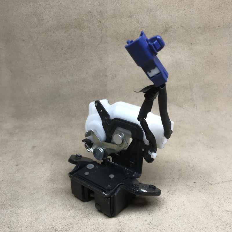 适用于长城哈弗H1尾门锁块总成后备箱后背门闭锁器锁机配套