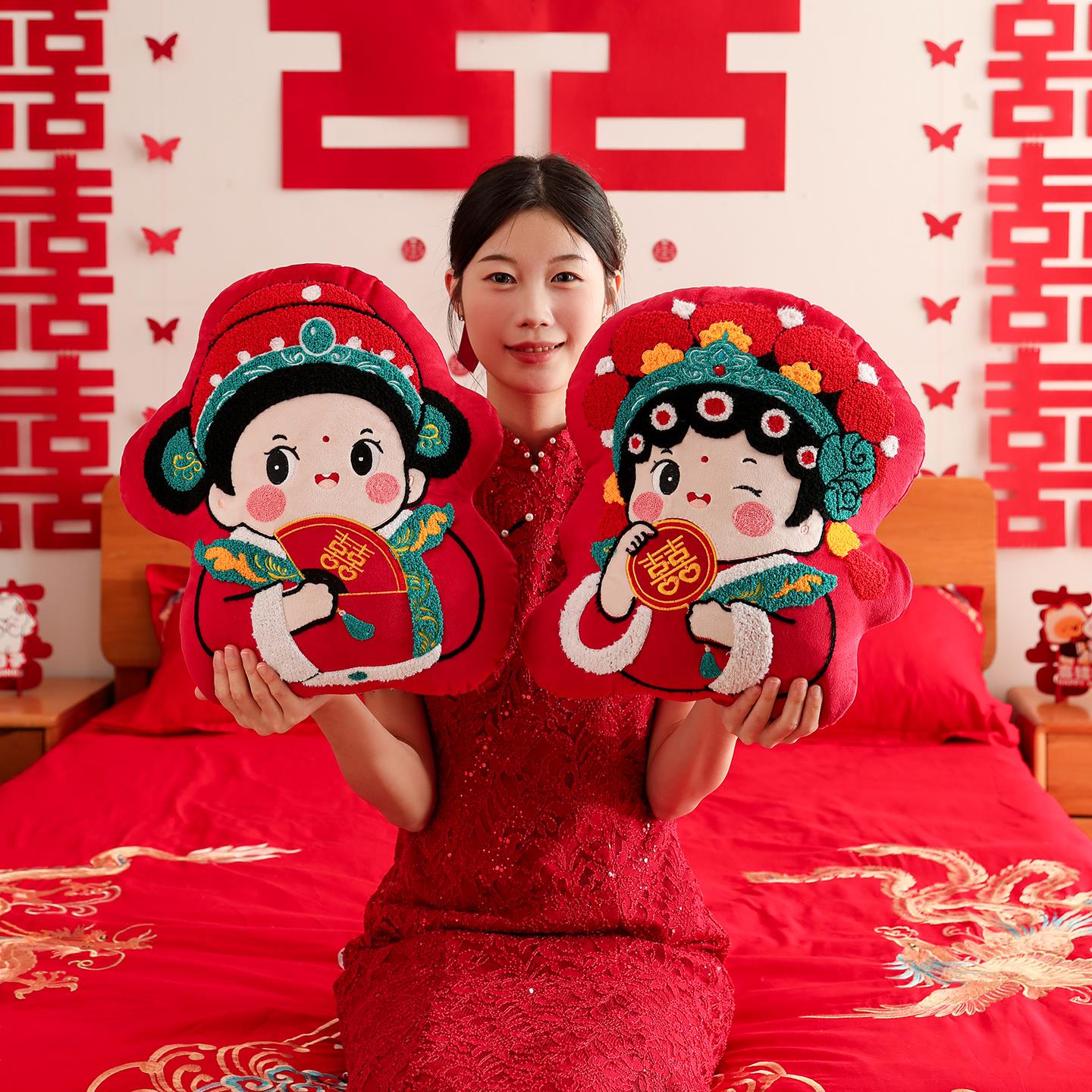 结婚喜字抱枕一对新婚红色压床娃娃婚礼陪嫁公仔婚房布置装扮用品