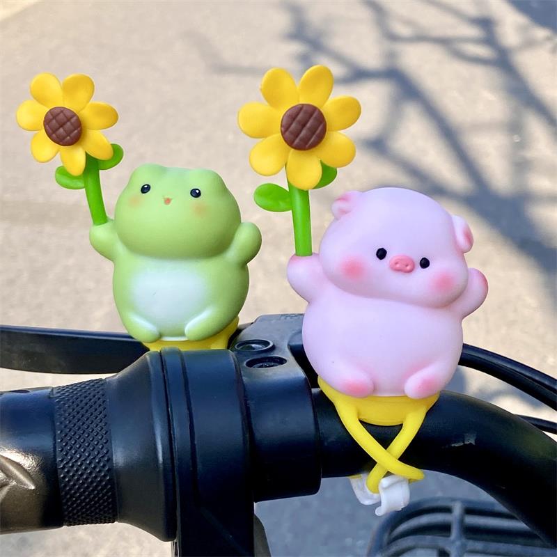 风车电瓶车装饰电动车改造小配件儿童自行车配饰平衡车公仔装饰品
