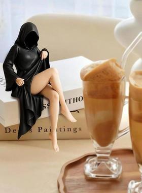 跨境手办新款万圣节Mysterious statue 黑袍女王装饰品摆件艺术