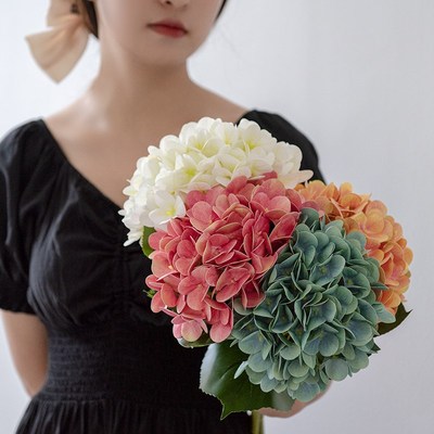 绣球花仿真花家居装饰摆r设客厅仿生干花3D绣球婚庆假花插花束摆
