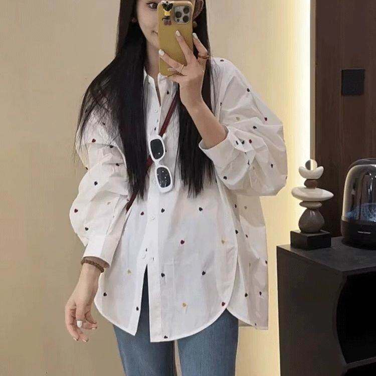 爱心刺绣波点薄款长袖衬衫女春季新款宽松显瘦别致休闲时尚上衣潮