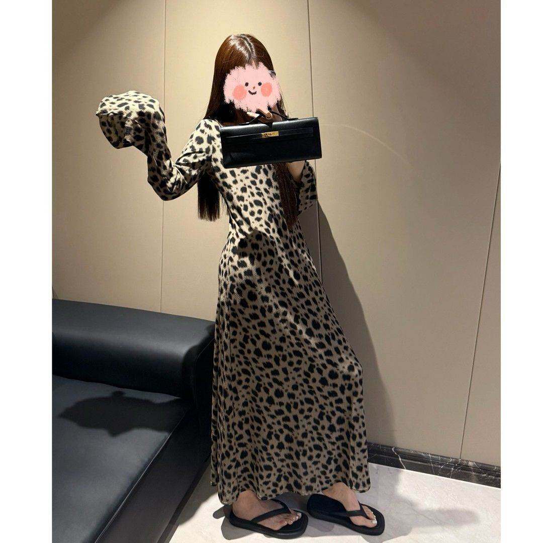 法式复古慵懒风喇叭袖防晒豹纹连衣裙女海边度假绝美宽松显瘦裙子