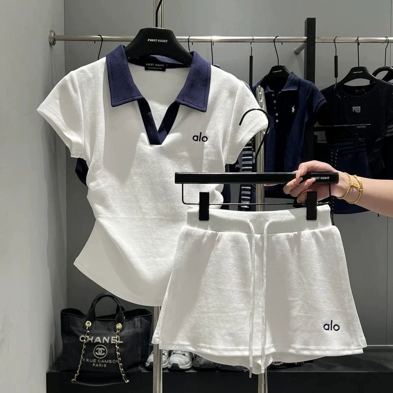 巨好看的休闲运动一整套装女2025年夏季polo衫收腰短袖裙裤两件套
