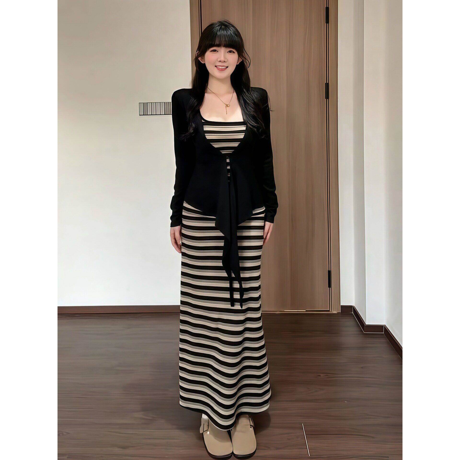 大码胖妹妹纯欲辣妹不规则开衫女2026春季条纹连衣裙韩版两件套装
