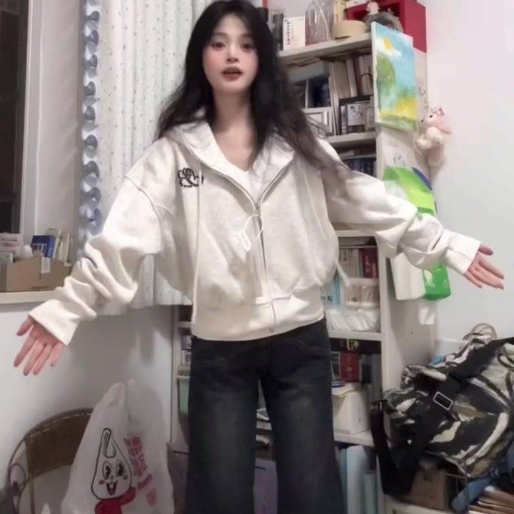 灰色短款外套新款美式开衫设计短款拉链连帽卫衣女学院风休闲春夏