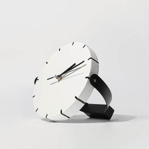 白色木质烤漆时钟现代简约样板间书房桌面创意软装家居装饰品摆件