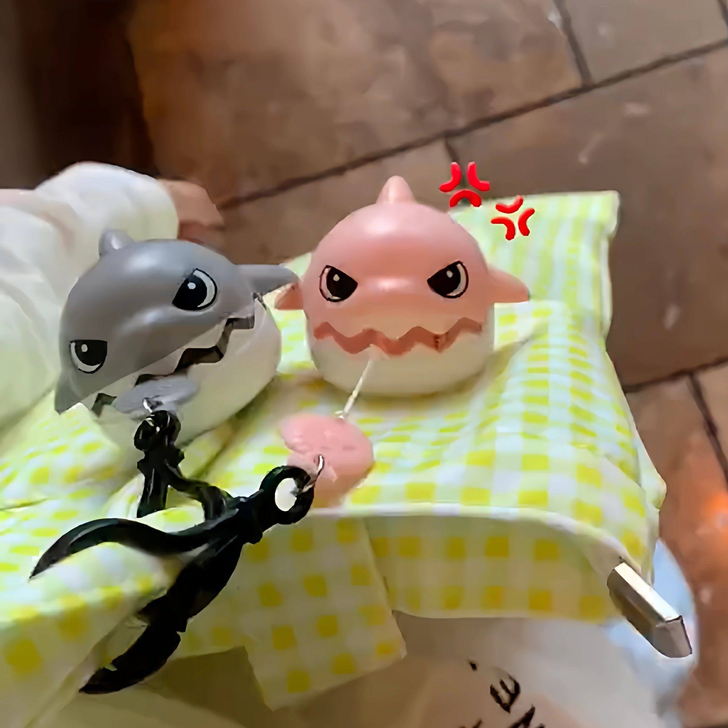 咬线鲨鱼包包挂件可拉绳解压大鱼吃小鱼钥匙扣创意可爱书包小挂饰,服饰配件/皮带/帽子/围巾,包挂件,淘宝优惠券,粉丝福利购,淘宝优惠卷