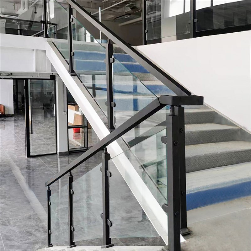 楼梯扶手室内家用别墅不锈钢扶手栏杆农村阳台钢化玻璃护栏立柱