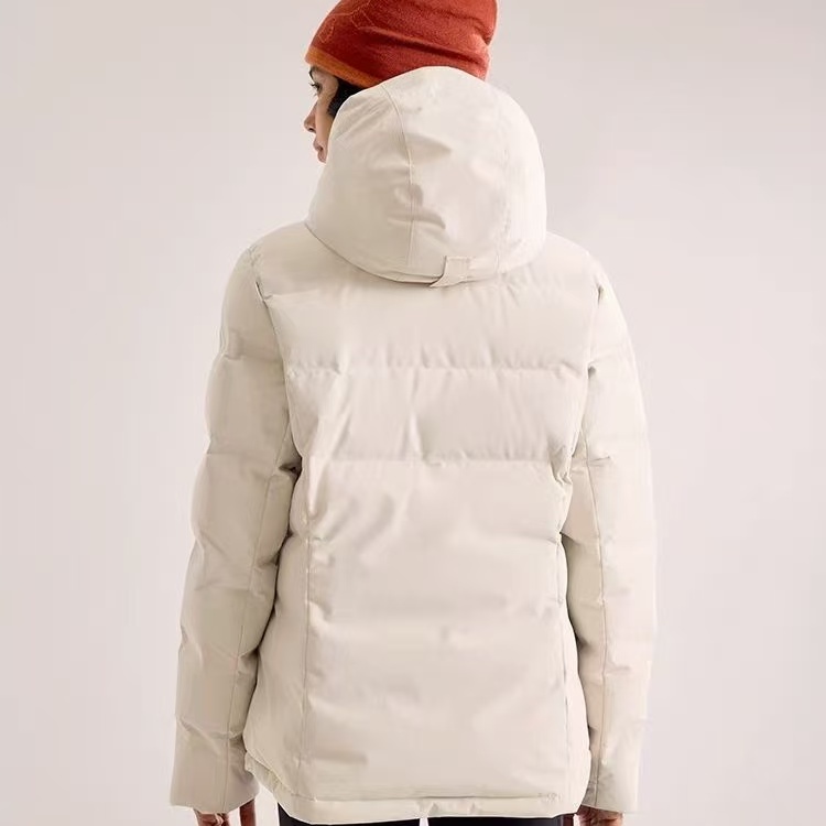 都市绒域连帽羽绒服女中长款保暖厚款冬季外套米白色