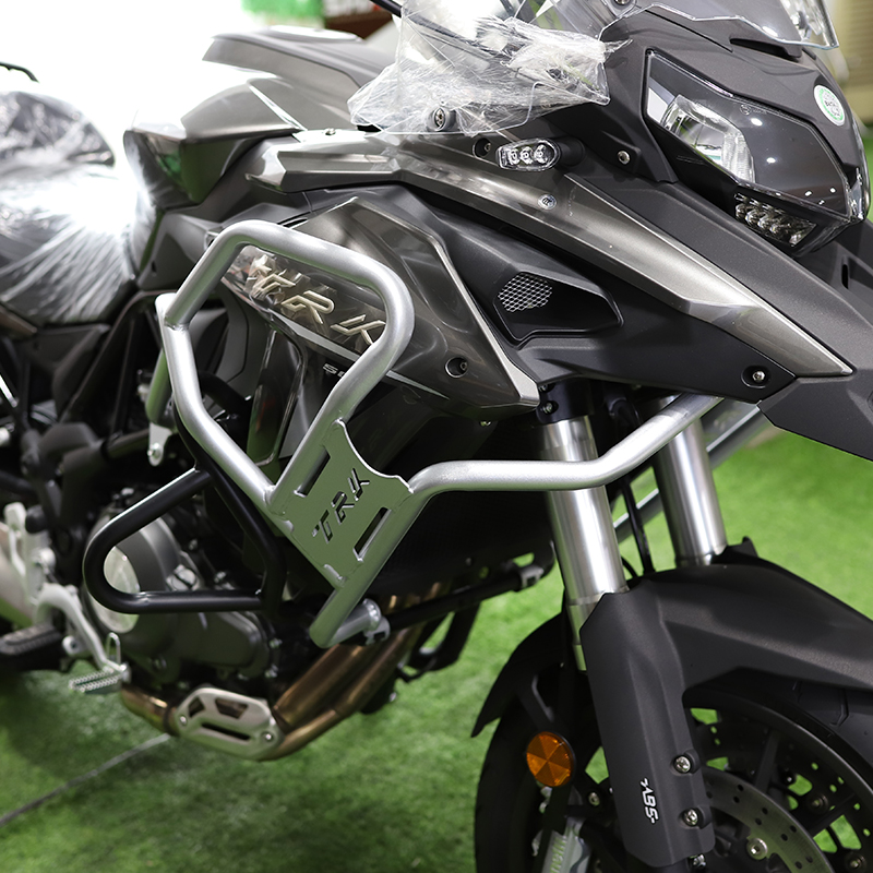 适用于贝纳利TRK502X保险杠摩托车金鹏502上护杠改装全包围防摔杠
