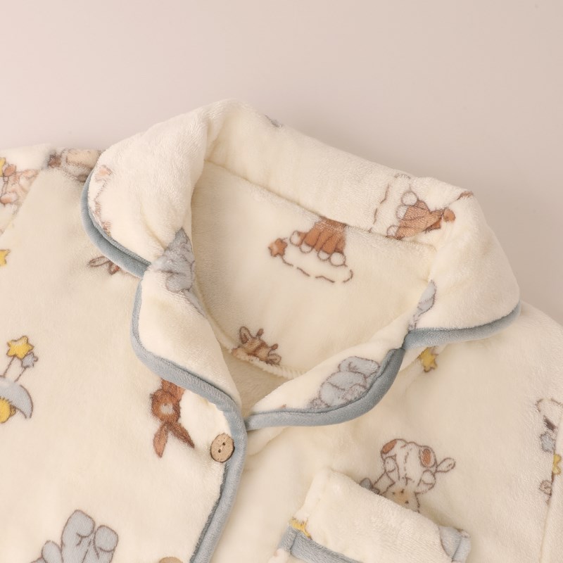 加倍松软2025新款小动物睡衣秋冬款女卡通风法兰绒家居服套装