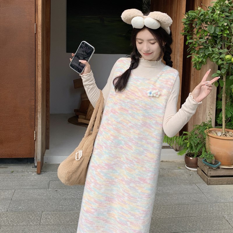 大码女装秋冬款温柔甜美彩虹色百搭套装2024针织上衣背心裙两件套