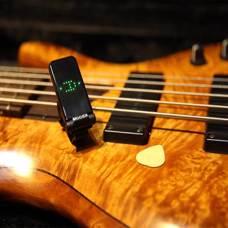 入门乐手101 MOOER魔耳吉他调音器尤克里里贝斯电子校音器CT-01
