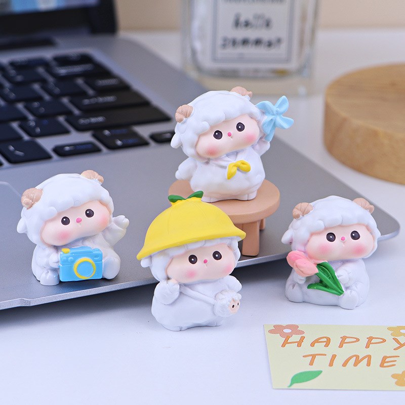 可爱的小羊乖乖迷你桌面工位装饰品摆件车载车内中控摆件创意礼品