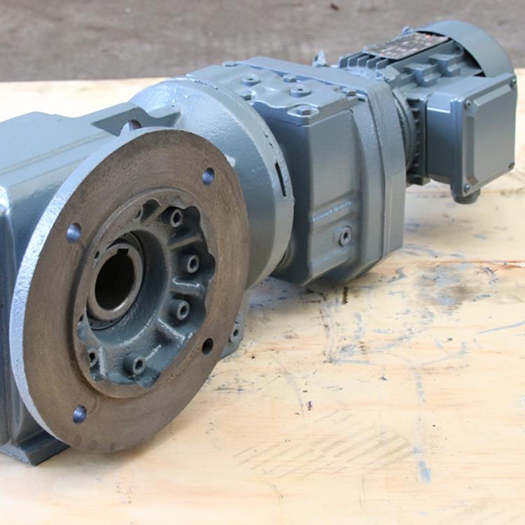 圆柱齿轮减速机型号KAF77-58.34-2.2KW减速机配件齐全