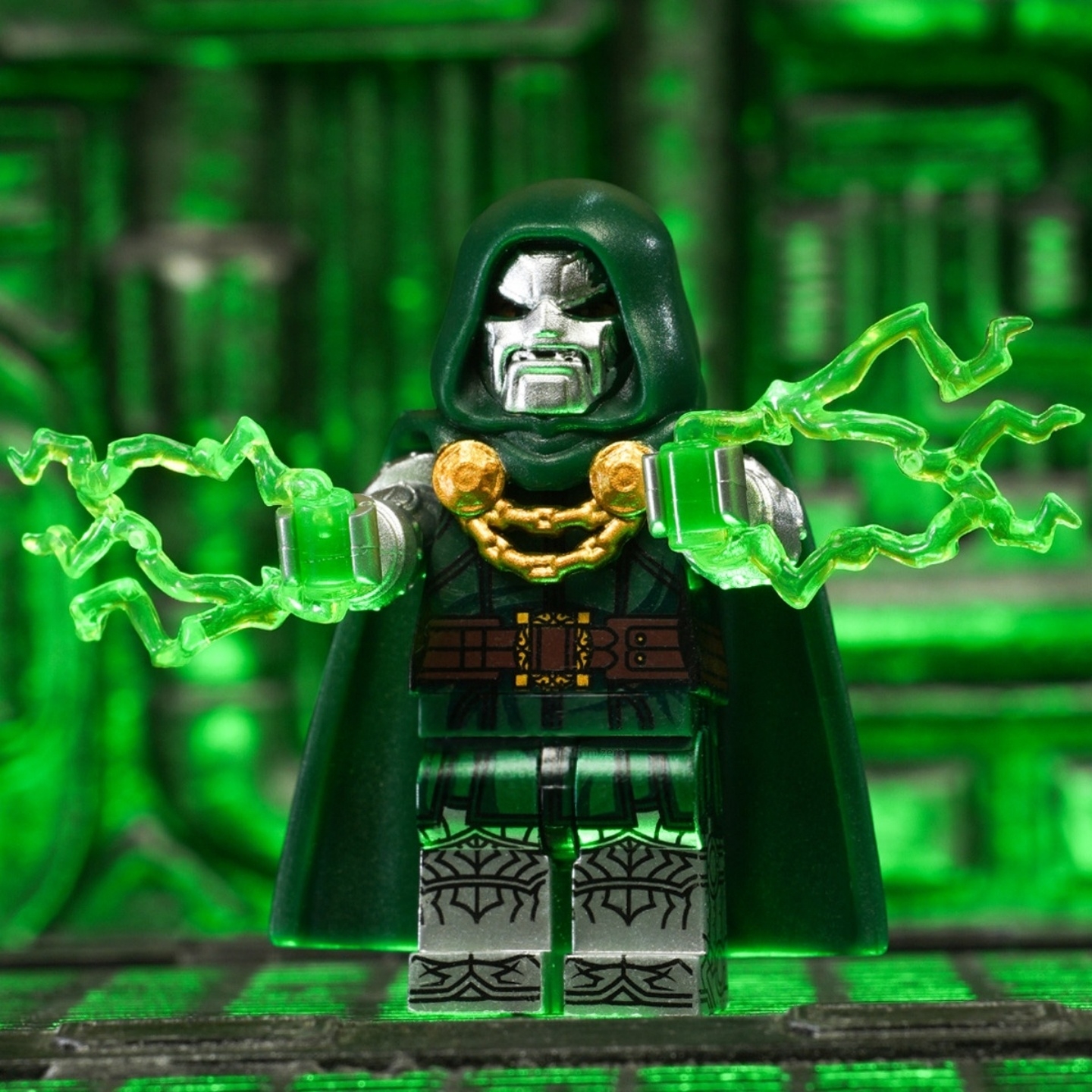 毁灭博士漫威拼装积木人仔