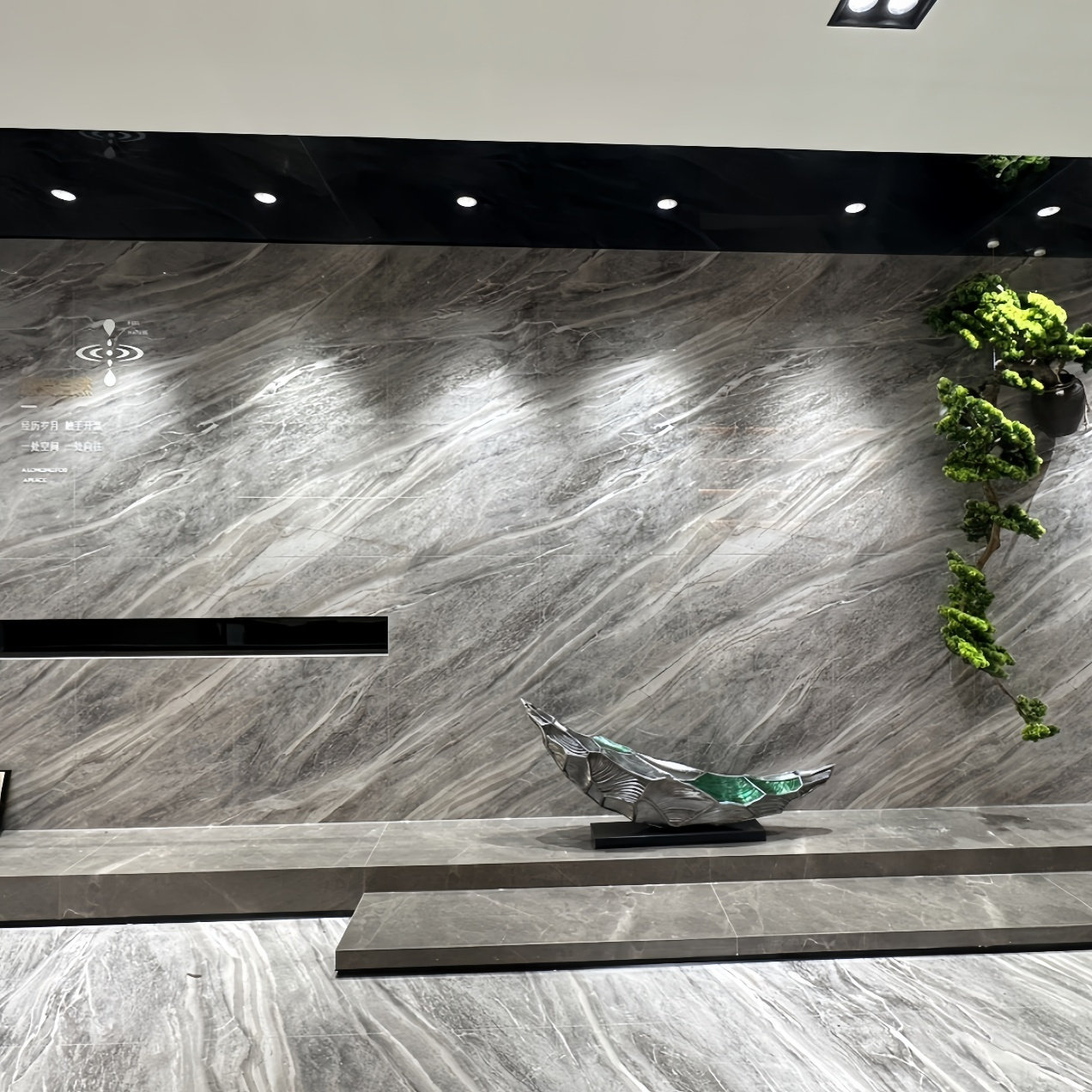 中国风仿真迎客松悬挂松树倒挂景观日式禅意吊挂造景酒店玄关摆件