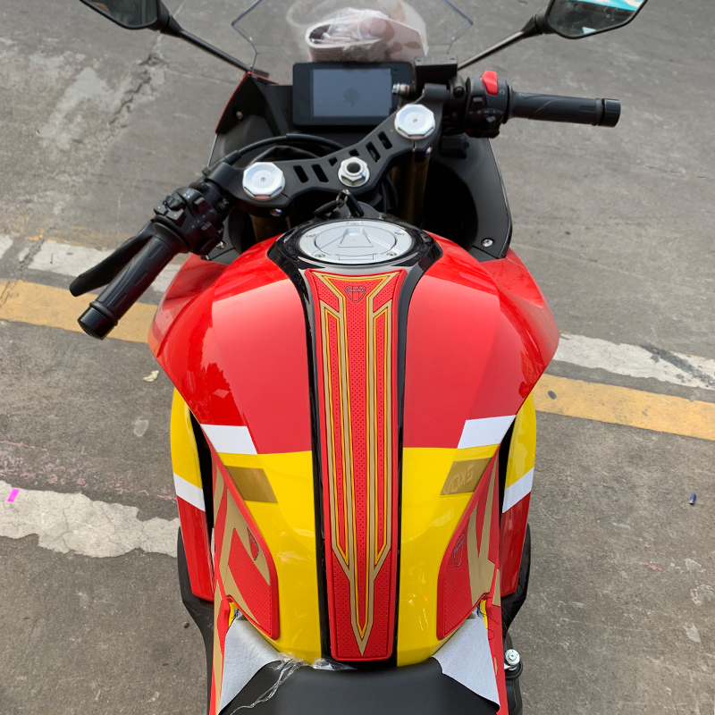 适用凯越321rr-s油箱贴摩托车改装件321rr鱼骨贴油箱保护贴防滑贴