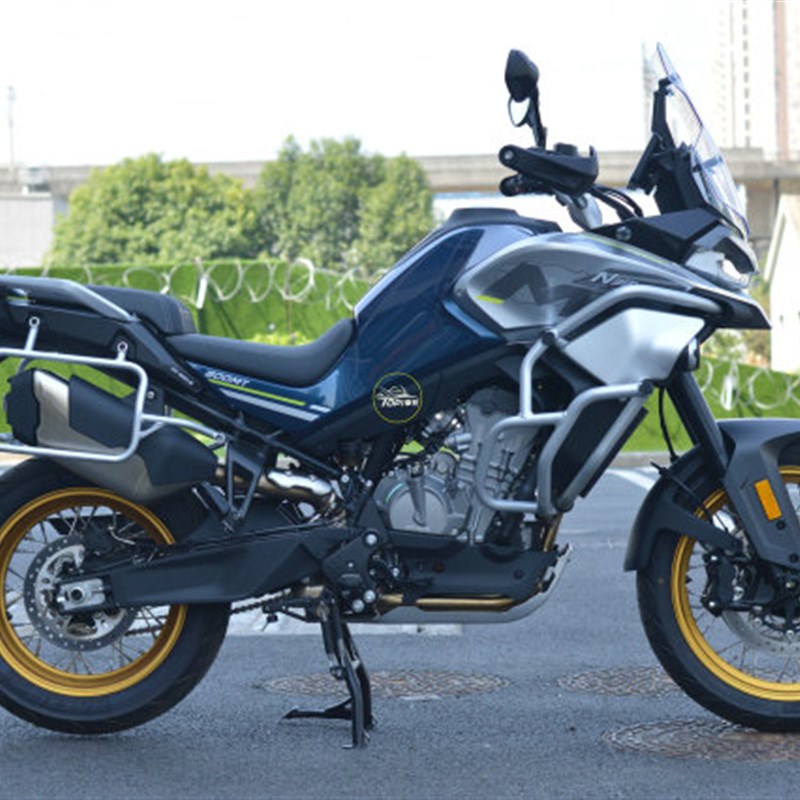 春风0MT改装保险杠加装加宽加大护杠车身杠MT0保护架