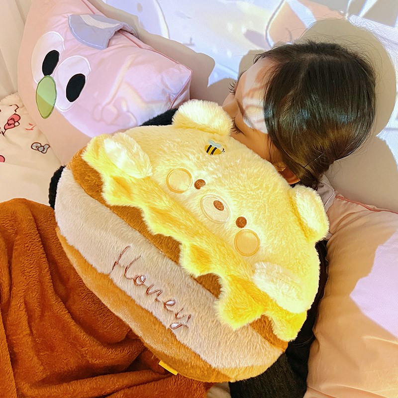 卡通蛋糕狗毛绒午睡抱枕毯子冬季被子二合一靠枕女生两用小猪暖手