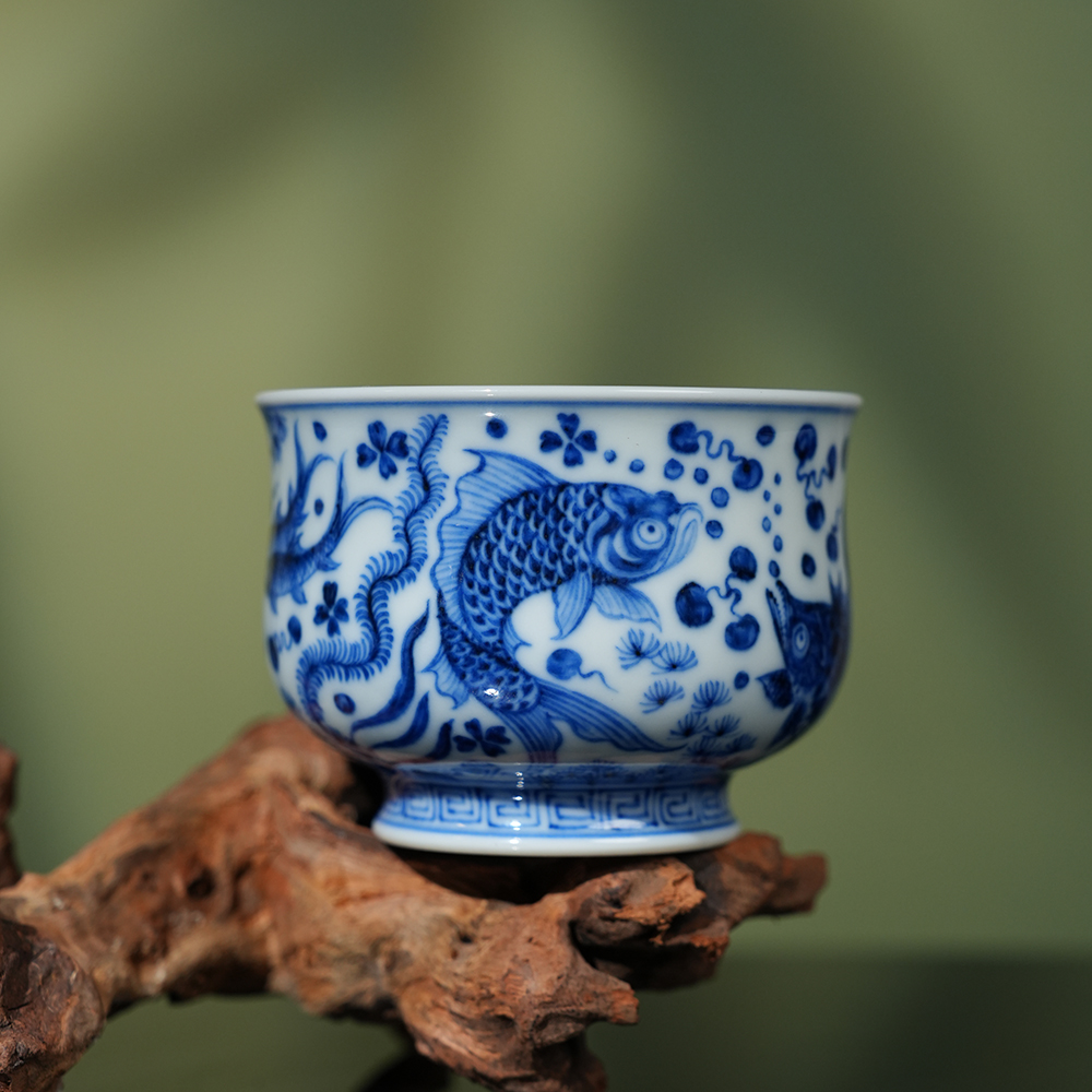 刘建锋窑仿明鱼藻纹炉式杯