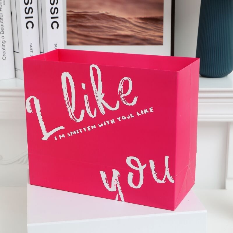 网红鲜花礼物抱抱袋正方形鲜花花束包装手捧袋18寸爱心气球花艺,鲜花速递/花卉仿真/绿植园艺,花艺包装盒,淘宝优惠券,粉丝福利购,淘宝优惠卷