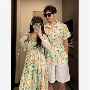 海边度假亲子装夏装短袖衬衫一家三口洋气雪纺碎花母女吊带沙滩裙