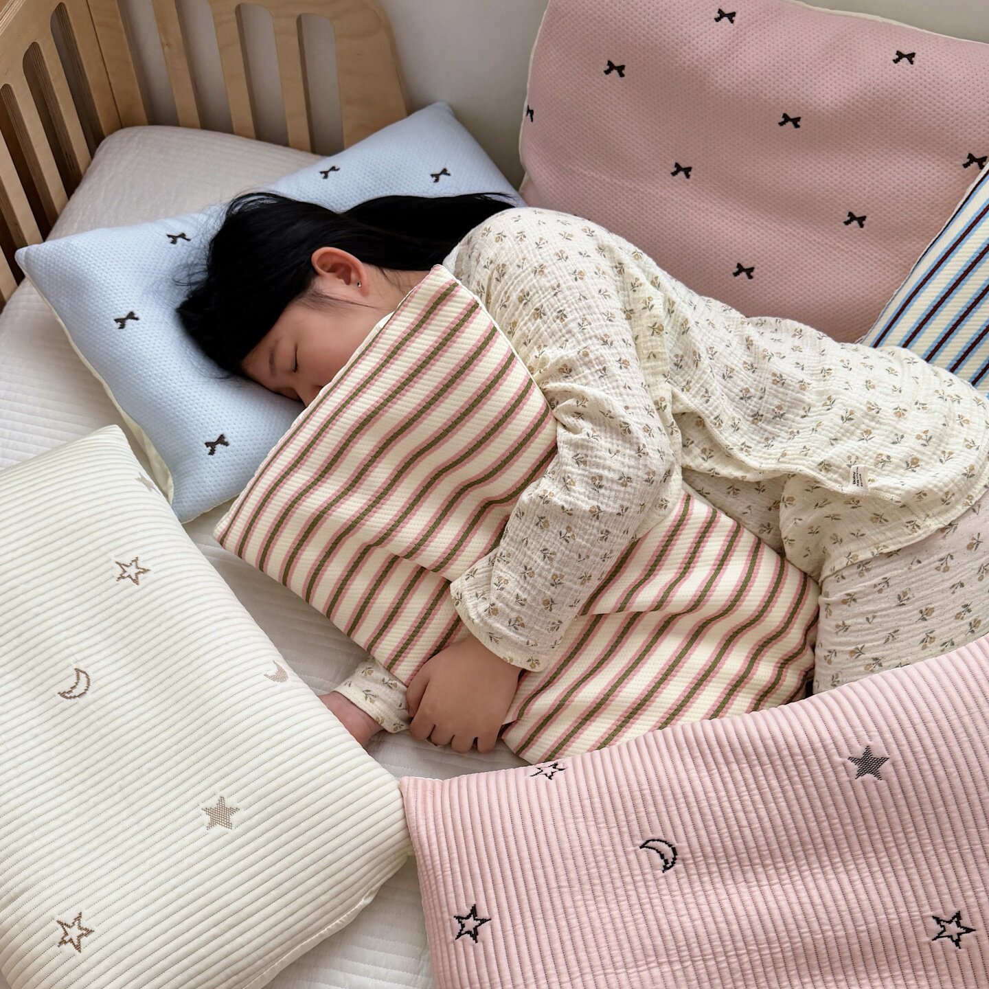 A类儿童凉感冰丝枕套枕头套1-9岁宝宝内胆套幼儿园午睡夏季30*50