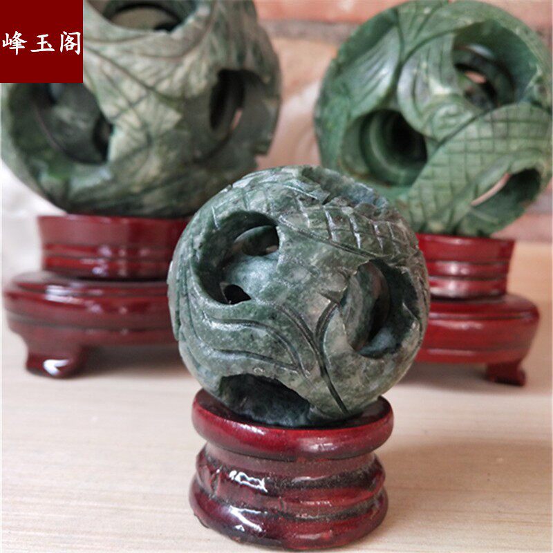 天然玉石鲁山绿套球转心球同心鬼工球转球镂空浮雕透雕圆雕龙凤纹