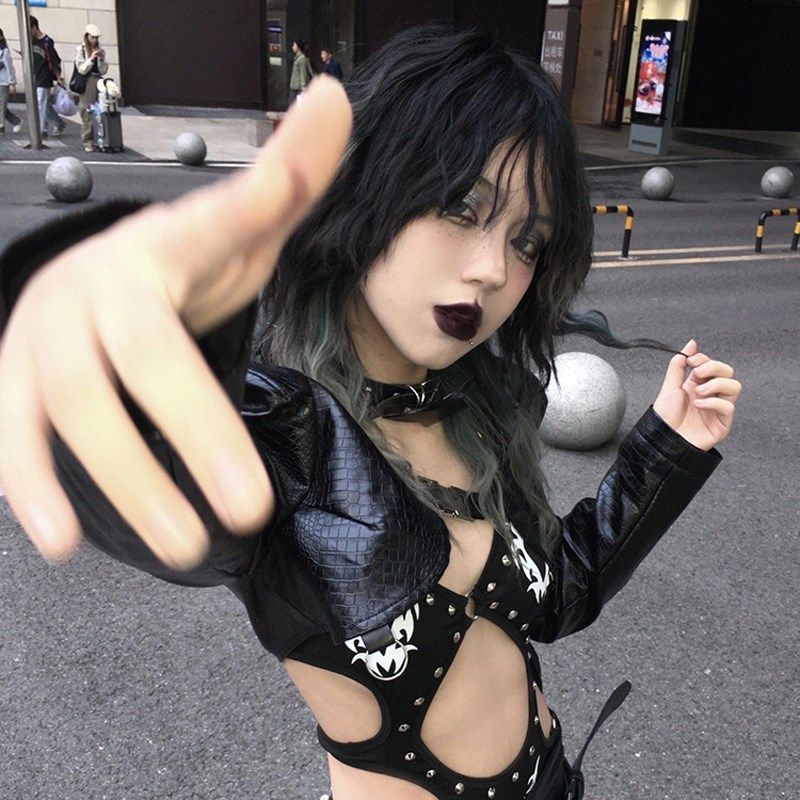 水母头假发黑灰色渐变羊毛蛋卷全头套女亚文化lolita亚比中长y2k,美发护发/假发,日常整顶假发,淘宝优惠券,粉丝福利购,淘宝优惠卷