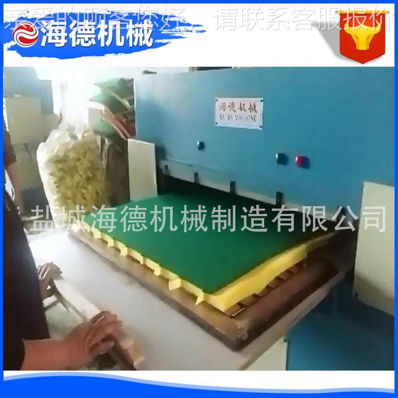 四柱裁布机40精料 密吨xclp液压下机 油压模切机