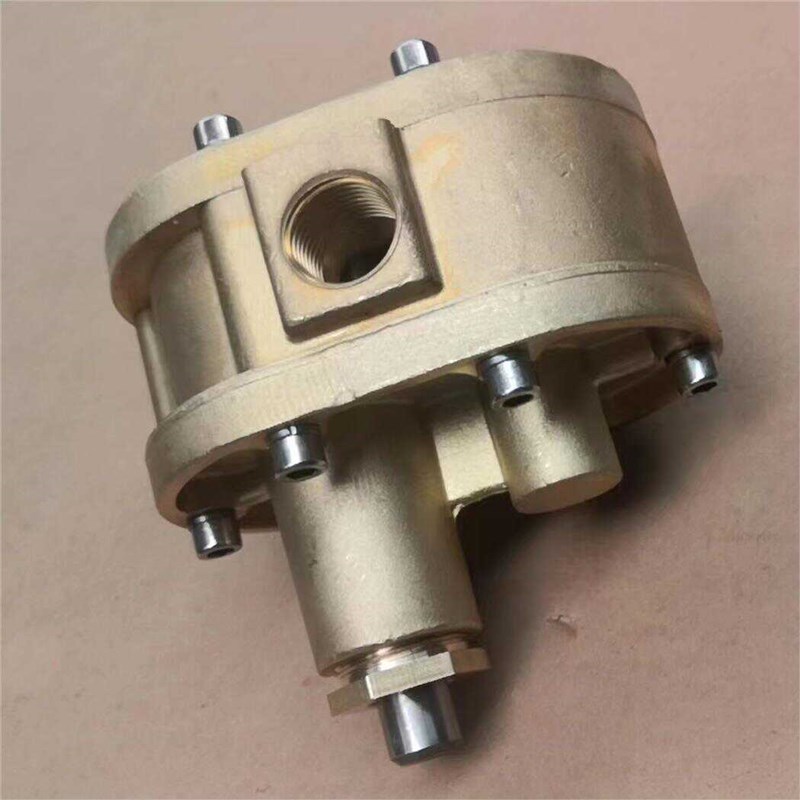 灌装机上料泵计量泵铜泵计量秤用泵灌装秤用泵铜材质无脚铜泵现货