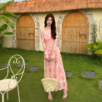 245法式碎花长袖连衣裙女装2026春季小众气质新款收腰显瘦长裙