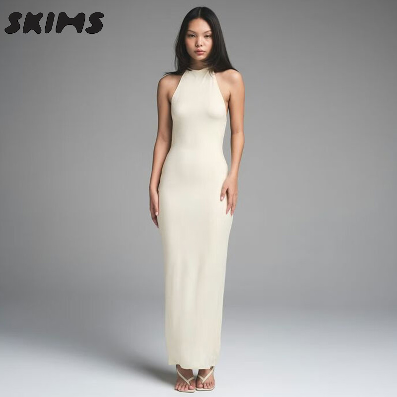 SKIMS卡戴珊挂脖无袖露背连衣裙