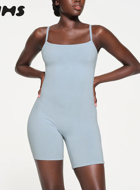 SKIMS HIRE SOFT LOUNGE SCOOP ONESIE媛媛酱吊带连体塑身三分裤