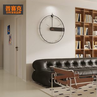 新款 大气年时钟挂墙钟表 挂表网红挂钟装 饰家用客厅创意2024时尚