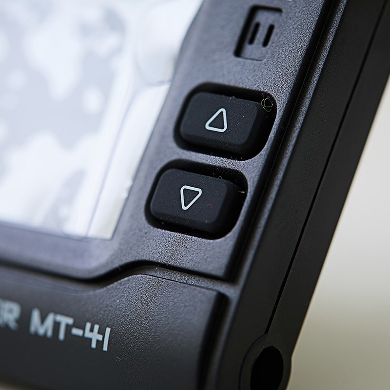 妙事多MT-41 吉他小提琴尤克里里贝斯调音器 机身薄液晶显示器大