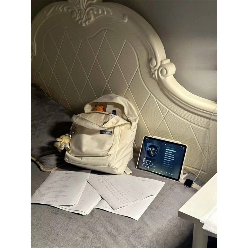 森系简约大容量多隔层书包百搭休闲校园学生双肩包初高中学生背包