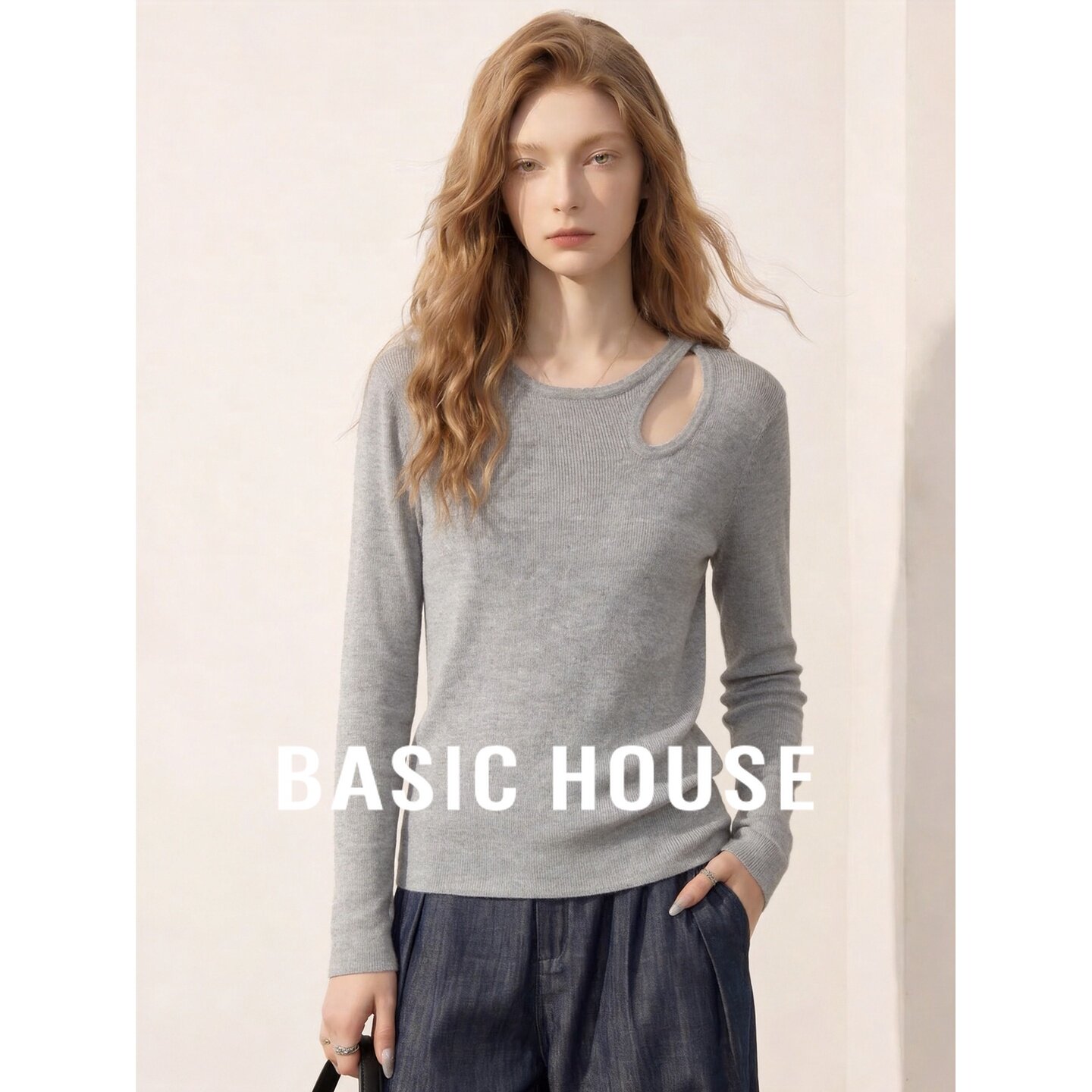 Basic House/百家好灰色镂空针织衫女长袖修身显瘦小心机上衣