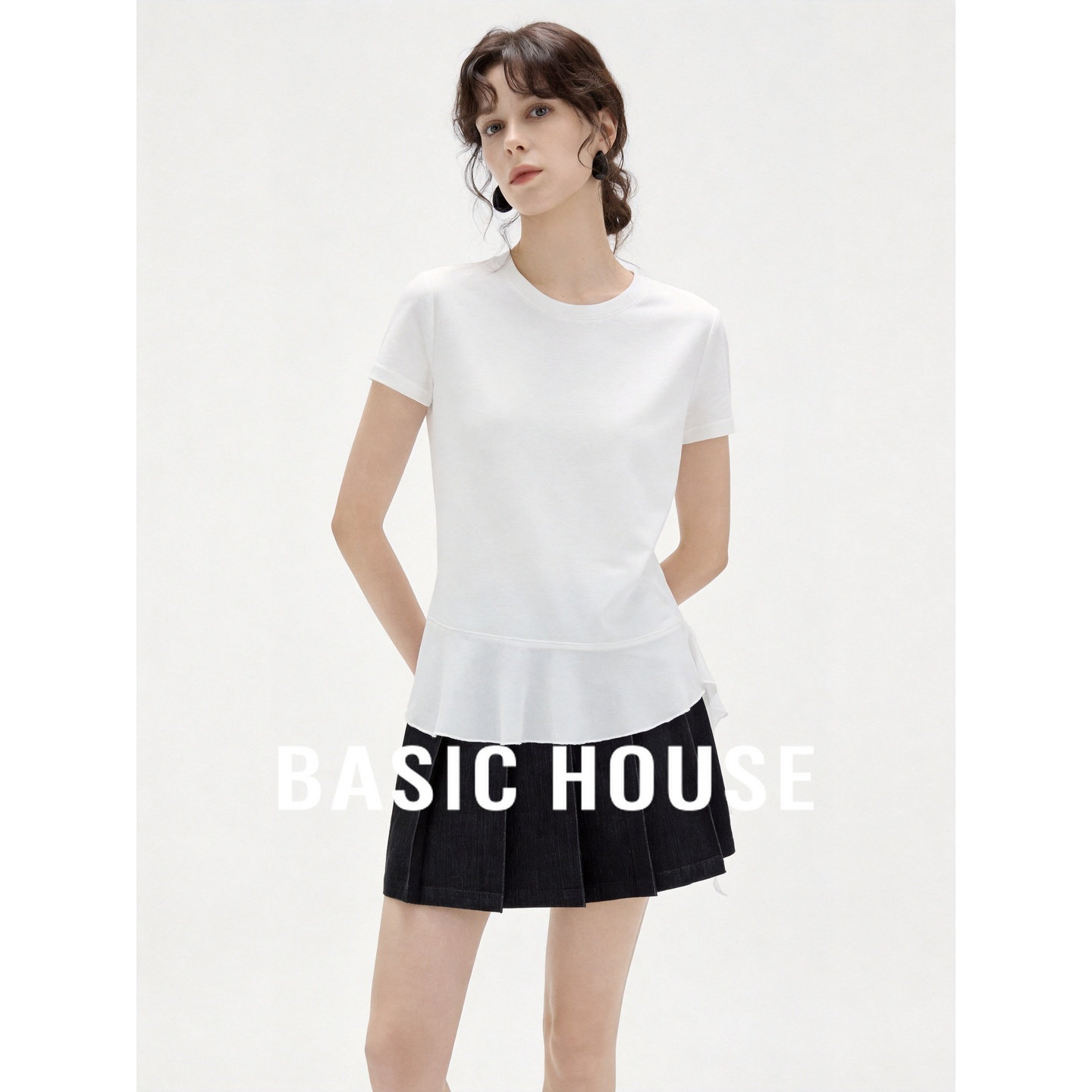 Basic House/百家好轻熟法式风白色短袖T恤女夏季荷叶边收腰上衣