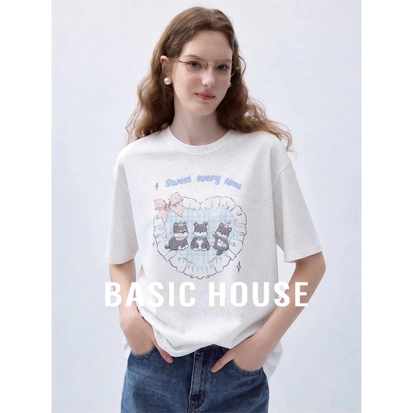 Basic House/百家好韩系清新卡通印花短袖T恤女圆领宽松减龄上衣