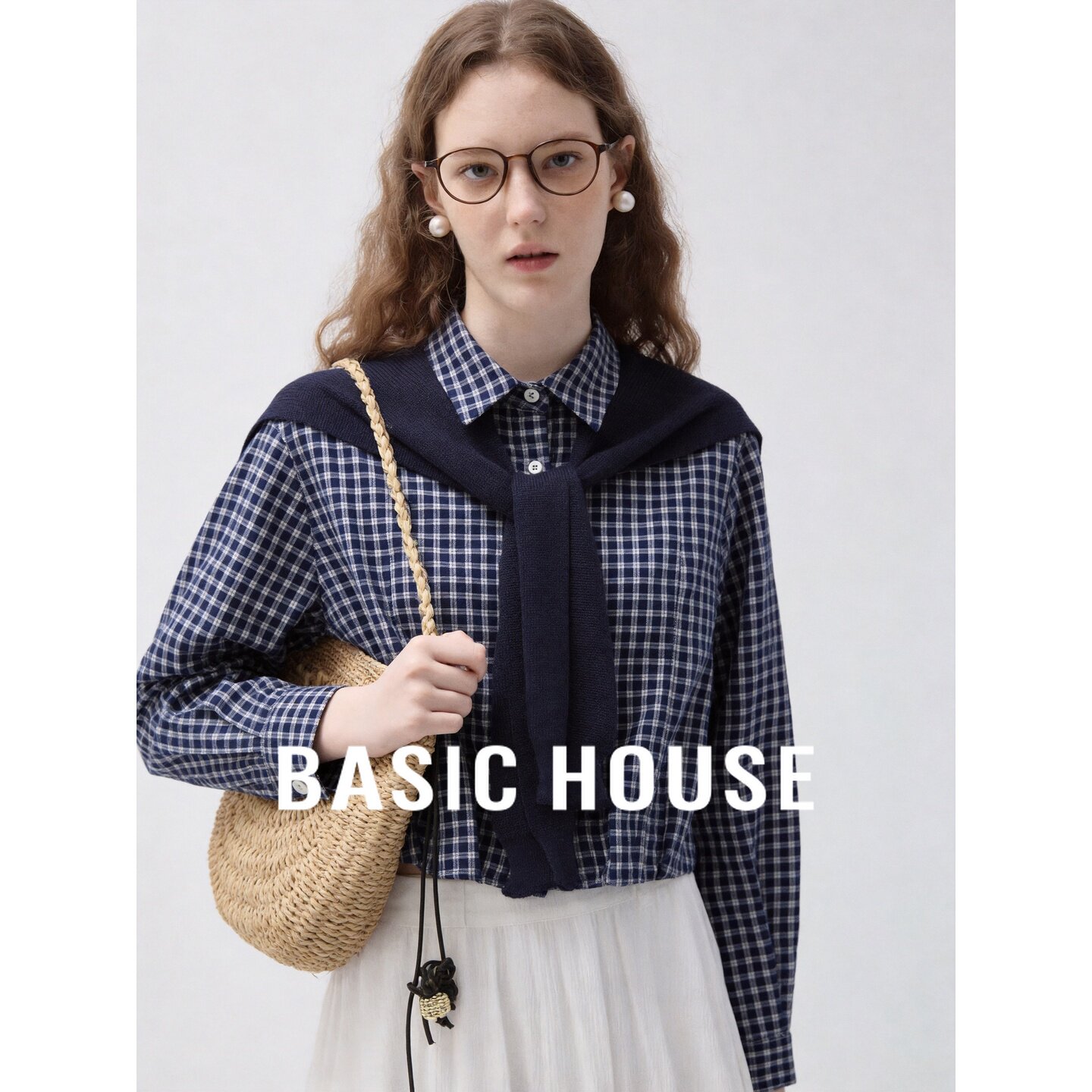 Basic House/百家好学院风复古格子衬衫女披肩设计减龄长袖上衣