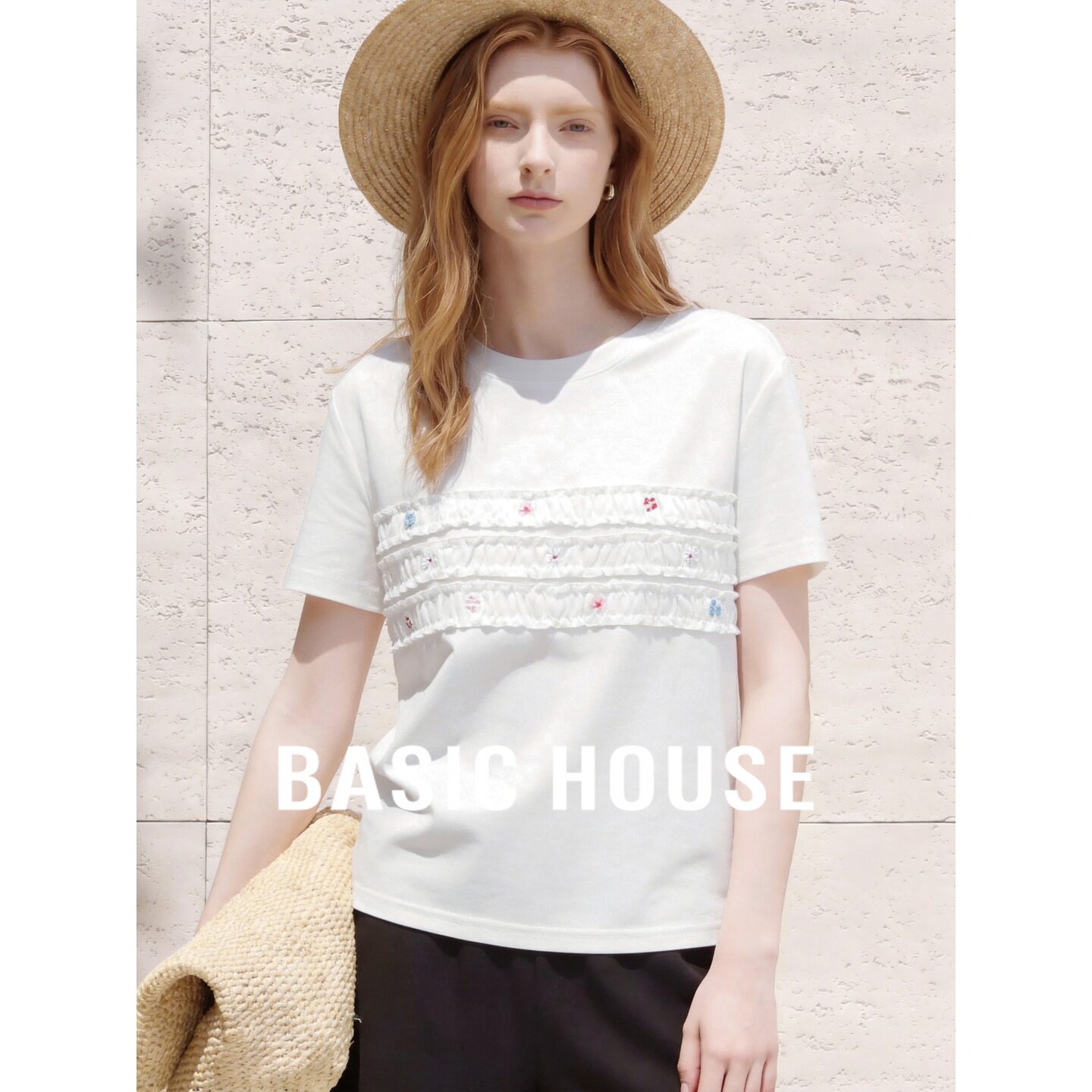 Basic House/百家好白色立体褶皱花边圆领短袖T恤百搭设计感上衣