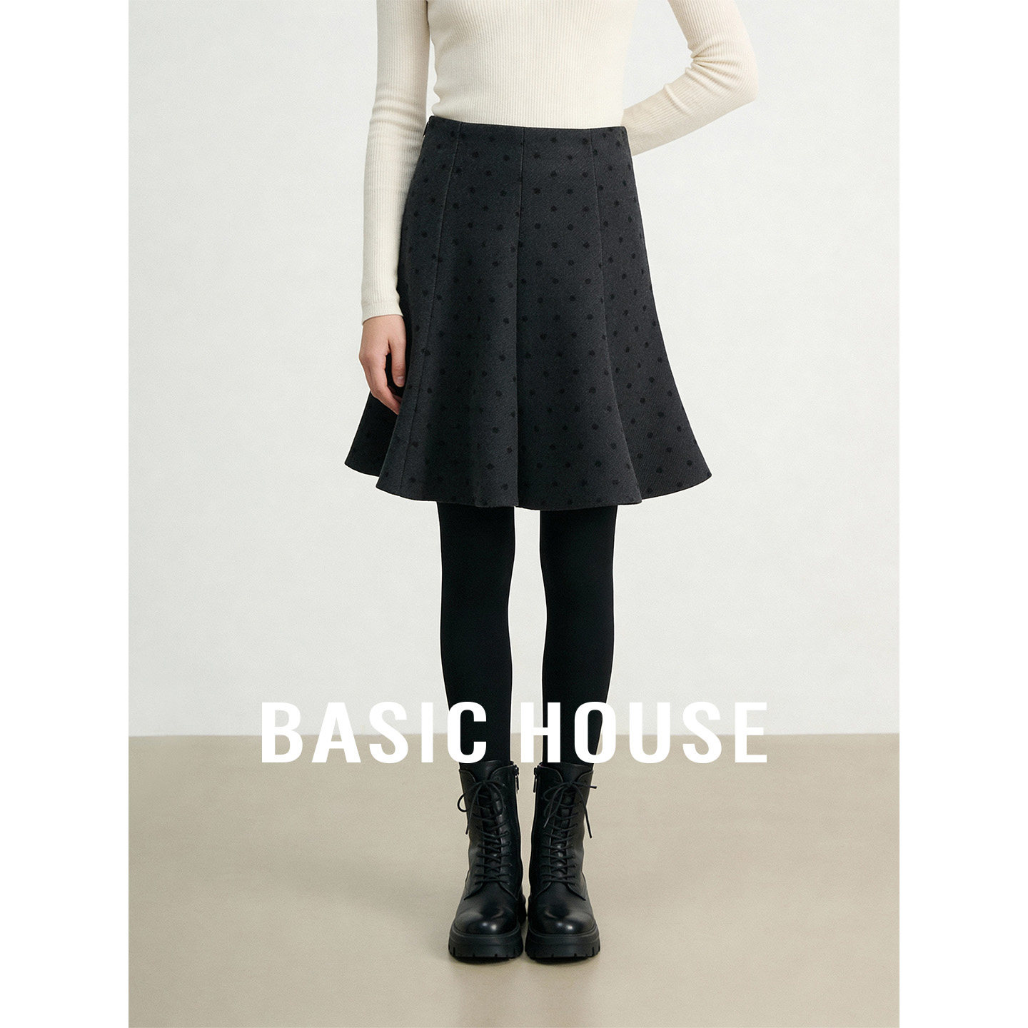 Basic House/百家好春季新款经典波点半身短裙女高腰百搭宽松半裙