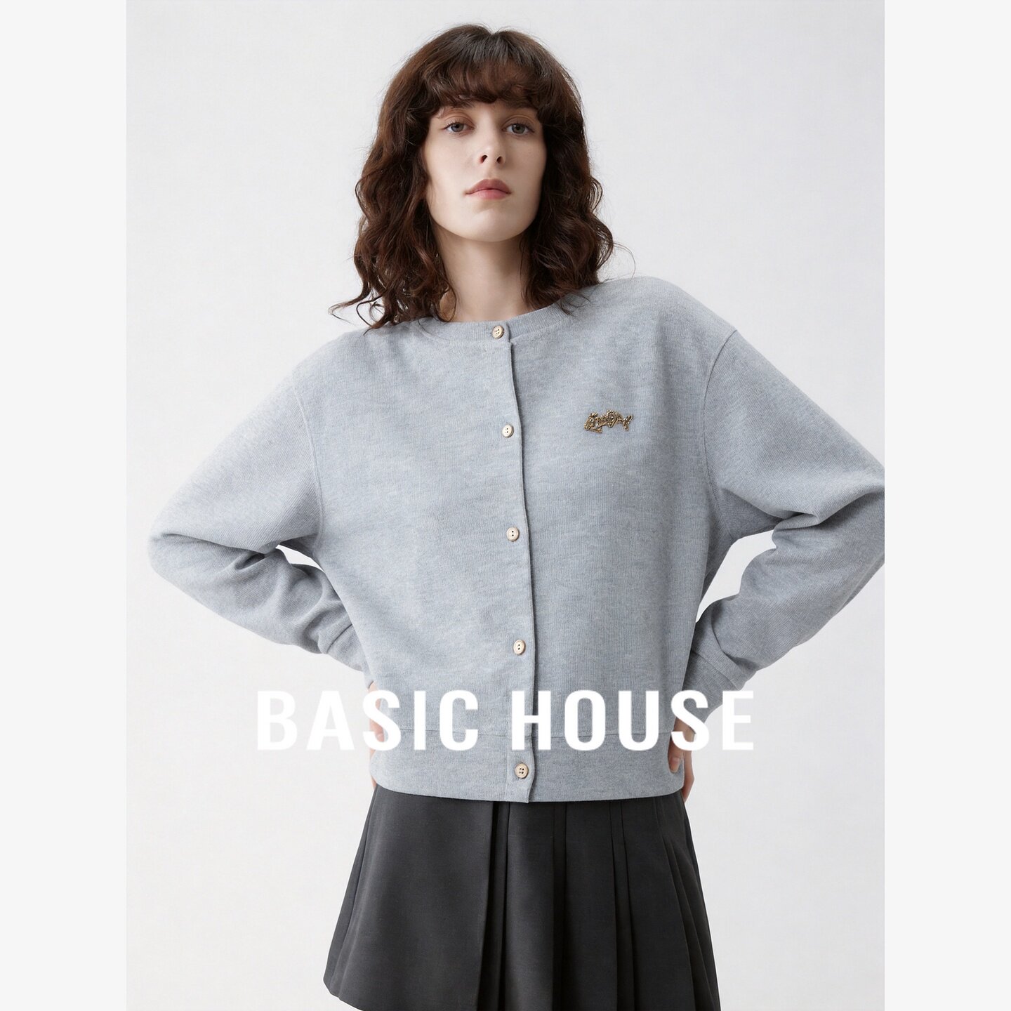 Basic House/百家好学院风圆领开衫卫衣女多纽扣百搭针织毛衣外套