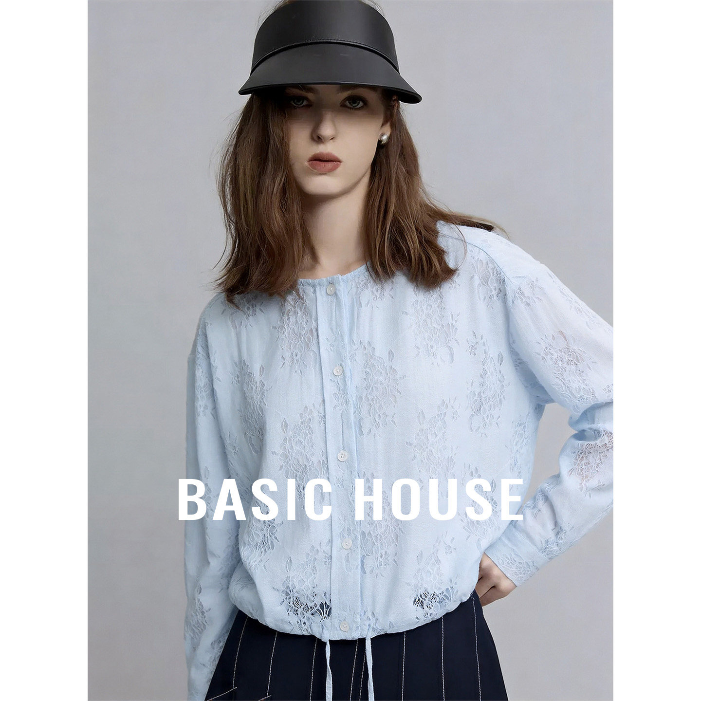 Basic House/百家好2026夏季蓝色圆领肌理感超好看舒适短款衬衫女