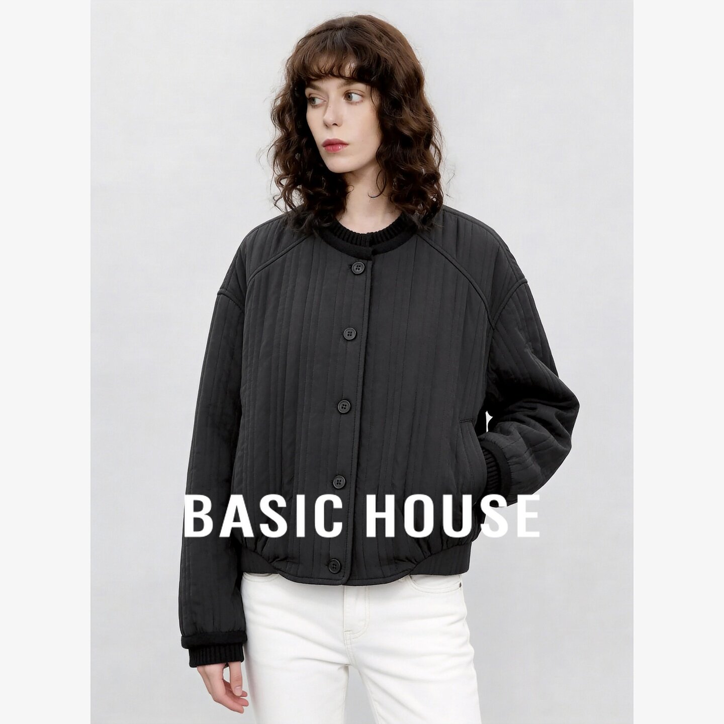 Basic House/百家好法式圆领短外套女单排扣宽松休闲保暖棉服夹克