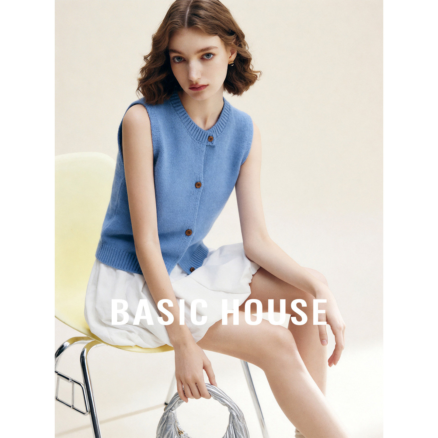 Basic House/百家好蓝色减龄无袖针织马甲女秋季叠穿百搭坎肩外搭